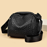 Black (Almost sold out)